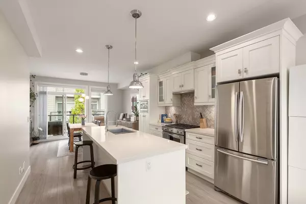 Ladner, BC V4K 1T6,4949 47a AVE #9