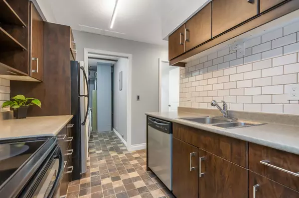 Abbotsford, BC V3G 2E7,34909 Old Yale RD #514