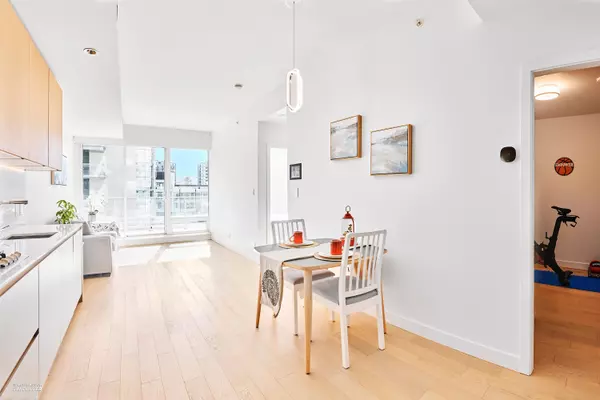 Richmond, BC V7C 0E5,6688 Pearson WAY #412