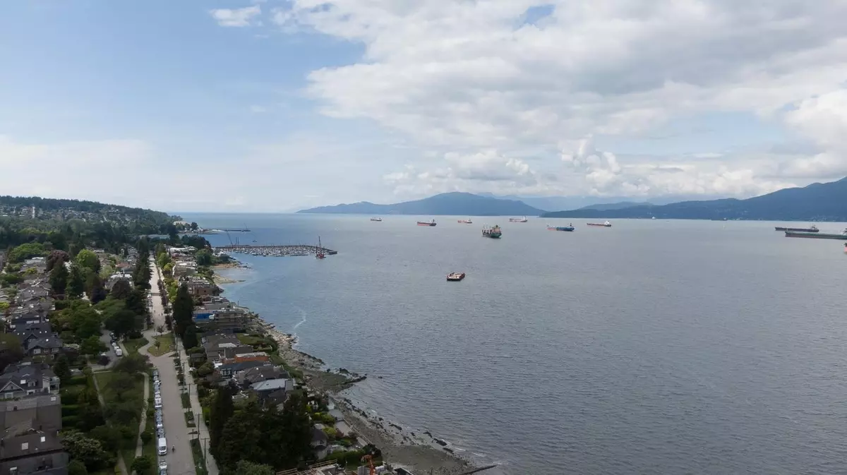 Vancouver, BC V6K 1B1,2988 Point Grey RD