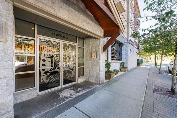 Squamish, BC V0N 3G0,1310 Victoria ST #402