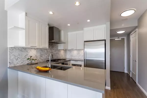 Coquitlam, BC V3J 0E8,520 Como Lake AVE #1408