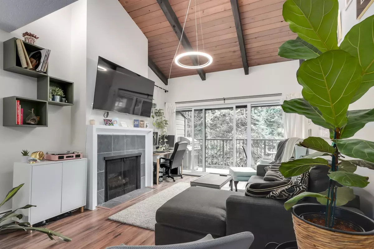 Vancouver, BC V5T 4K5,330 E 7th AVE #301