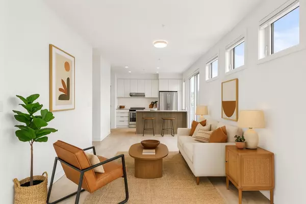 Abbotsford, BC V2S 0M4,32828 Landeau PL #401