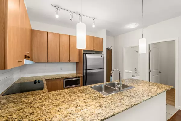 Surrey, BC V3R 4G9,15322 101 AVE #218