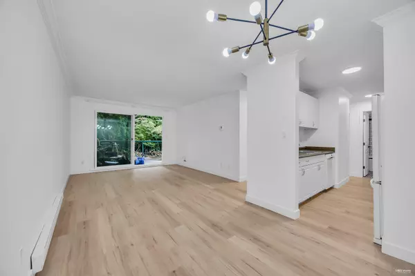 Abbotsford, BC V2S 2L8,33598 George Ferguson WAY #104