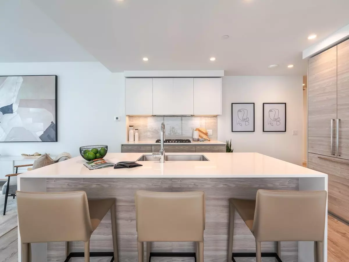 New Westminster, BC V3M 0P2,680 Quayside DR #3004