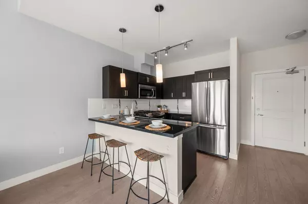 Langley, BC V3A 0J2,20078 Fraser HWY #409