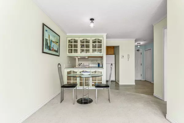 New Westminster, BC V3M 6B6,5 K De K CT #311