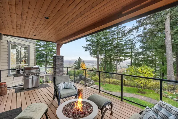 Abbotsford, BC V3G 3B3,2453 Eagle Mountain DR