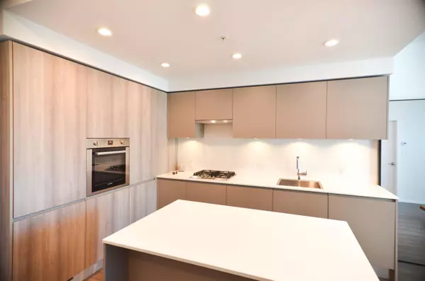 Burnaby, BC V3J 0M2,3833 Evergreen PL #1403