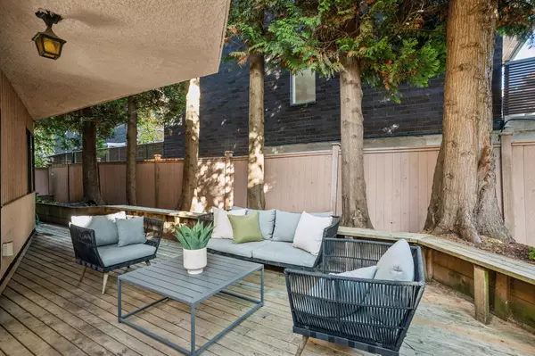 Vancouver, BC V6K 2A4,2190 W 8th AVE #104