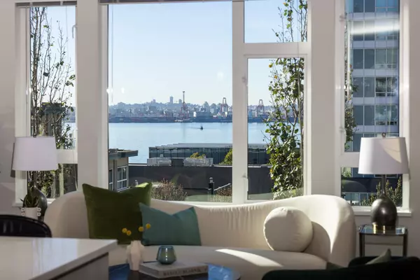 North Vancouver, BC V7M 0E5,123 W 1st ST #312