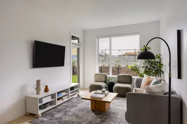 Abbotsford, BC V2T 0A5,30494 Cardinal AVE #110