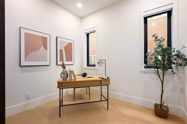 Vancouver, BC V5K 1Y3,3466 Franklin ST #1