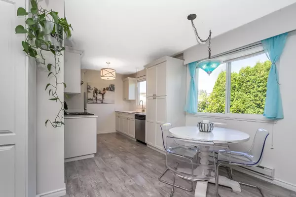 Abbotsford, BC V2S 1R2,33900 Mayfair AVE #1