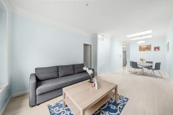 Vancouver, BC V5R 4B5,5657 Kerr ST