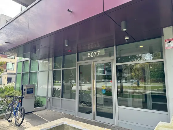 Vancouver, BC V5Z 0H7,5077 Cambie ST #111