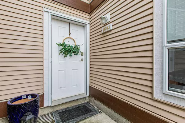 Abbotsford, BC V2S 3Z3,1750 Mckenzie RD #1003