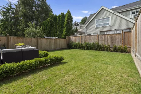 Vancouver, BC V6K 1Y4,2377 W 7th AVE