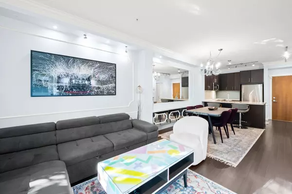 North Vancouver, BC V7M 0B4,119 W 22nd ST #127