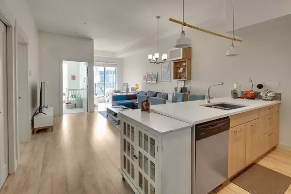 Port Coquitlam, BC V3C 3E5,2214 Kelly AVE