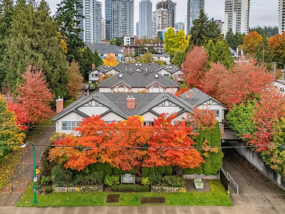 Burnaby, BC V5H 1G4,4238 Bond ST #3