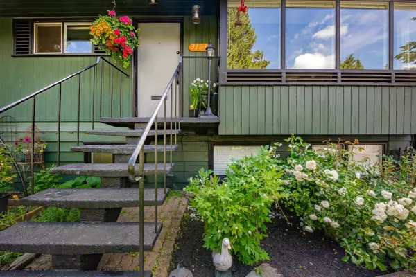 North Vancouver, BC V7K 2A9,3163 Tennyson CRES