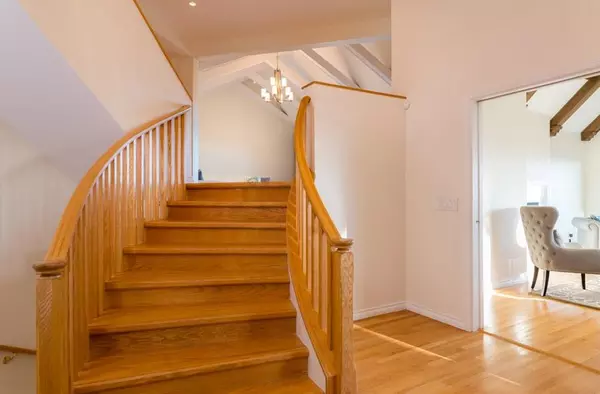 West Vancouver, BC V7S 2C4,1159 Eyremount DR