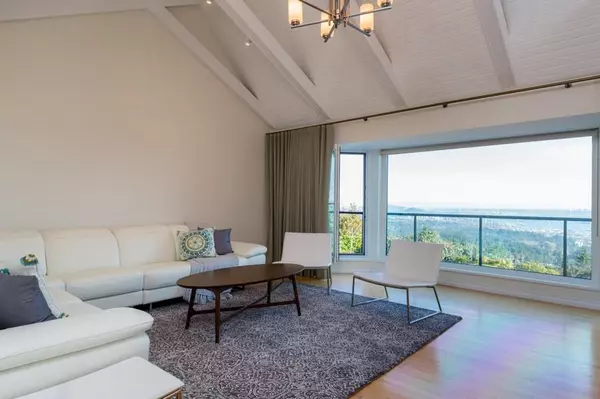 West Vancouver, BC V7S 2C4,1159 Eyremount DR