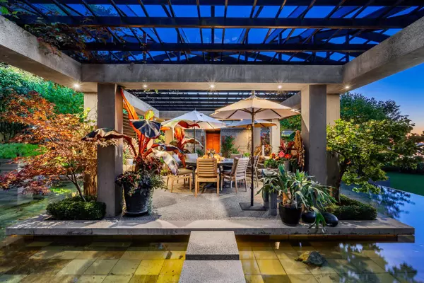 White Rock, BC V4B 2B3,14971 Prospect AVE