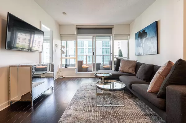 Vancouver, BC V6B 0E3,821 Cambie ST #810