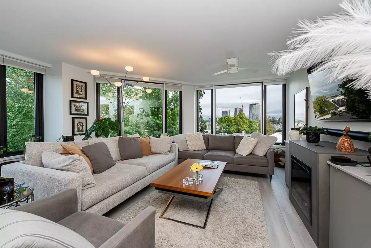 Vancouver, BC V6J 5E7,2201 Pine ST #410