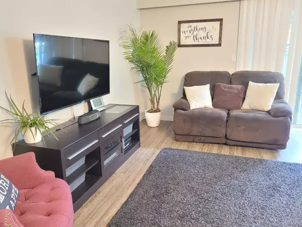 Langley, BC V4W 3T7,27090 32 AVE #36