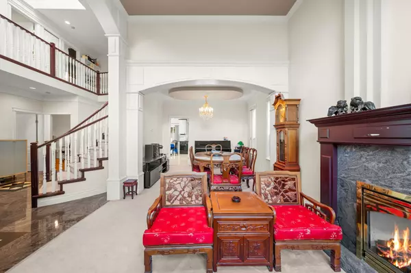 Richmond, BC V7E 6N9,11851 Railway AVE