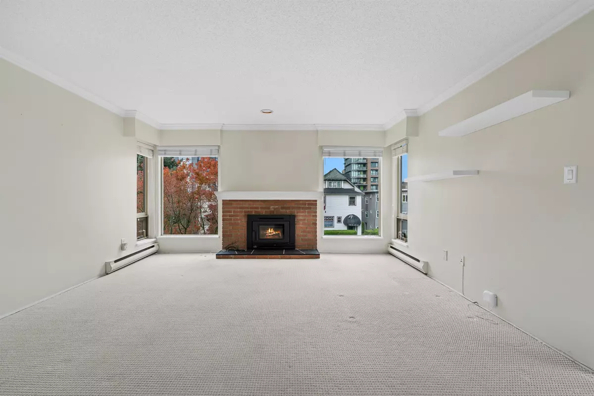 Vancouver, BC V6H 1J3,1260 W 10th AVE #306