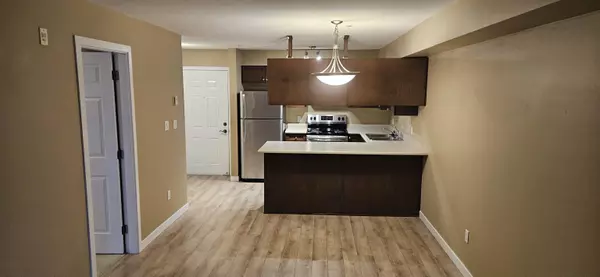 Abbotsford, BC V2S 2J9,33960 Old Yale RD #310