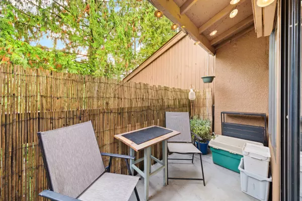 North Vancouver, BC V7J 3K3,1884 Purcell WAY