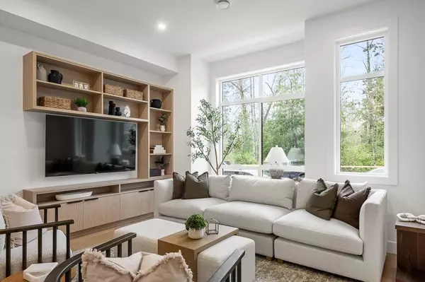 Langley, BC V2Y 1S1,19750 76 AVE