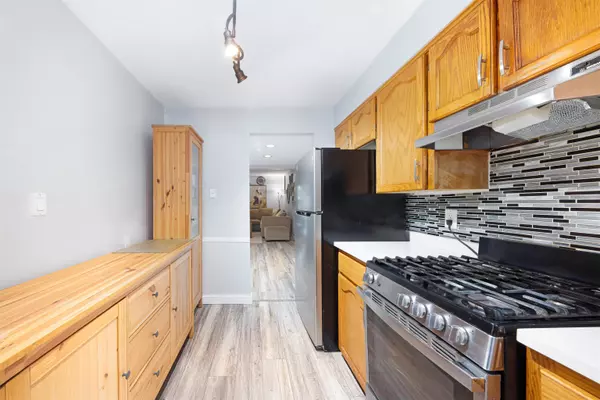 Maple Ridge, BC V2X 6L3,11699 Fulton ST