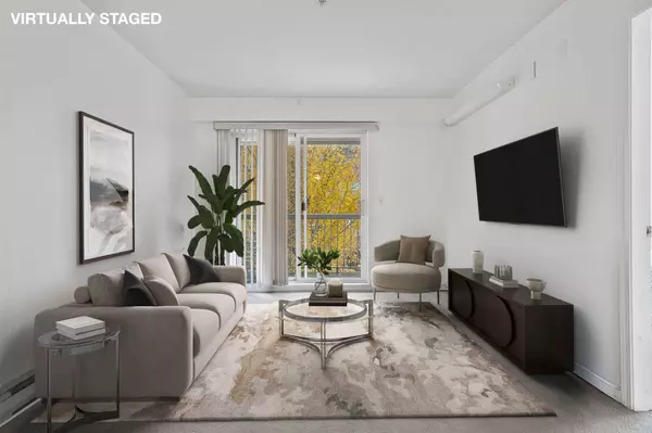 Vancouver, BC V5V 4C8,3624 Fraser ST #211