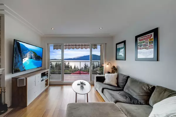 Lions Bay, BC V0N 2E0,430 Crosscreek RD