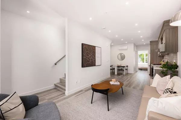 Vancouver, BC V5R 3L9,5102 Chambers ST