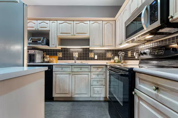 Chilliwack, BC V2P 1T6,45770 Spadina AVE #104