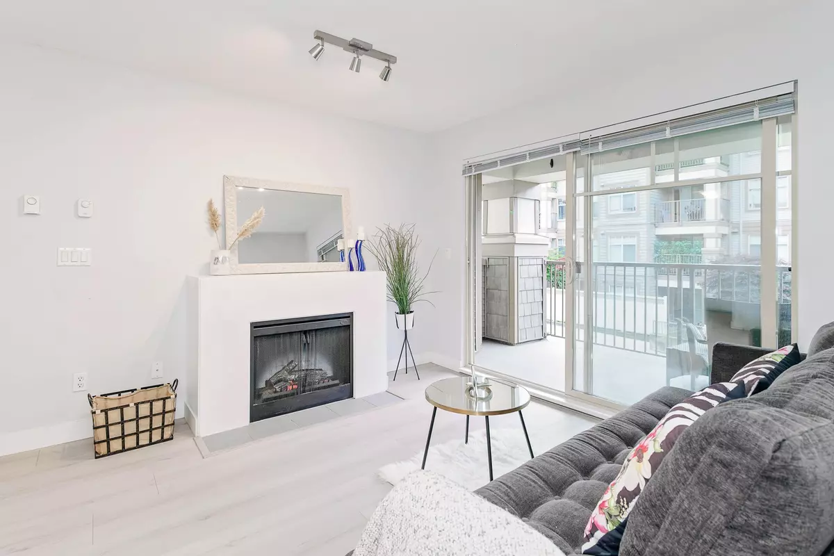 Maple Ridge, BC V2X 8W6,12248 224 ST #208