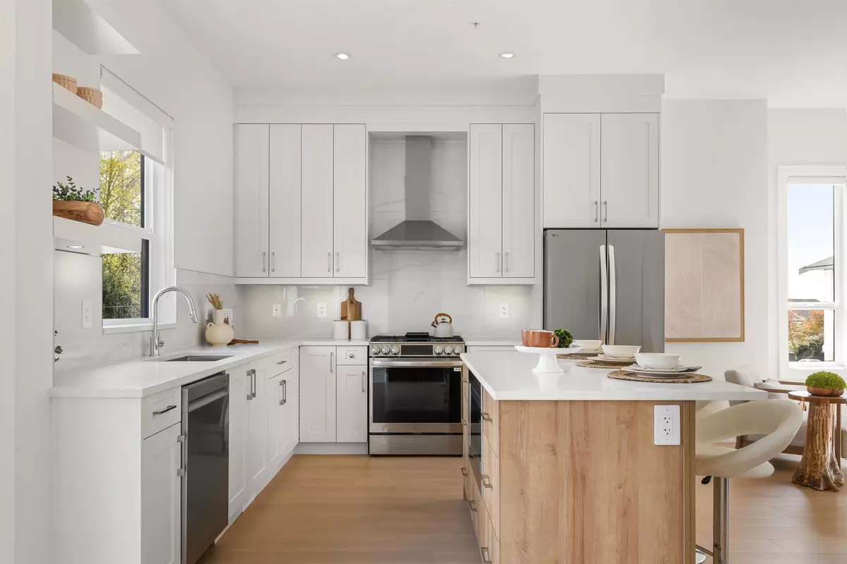 Langley, BC V2Y 1P9,20645 68 AVE #6