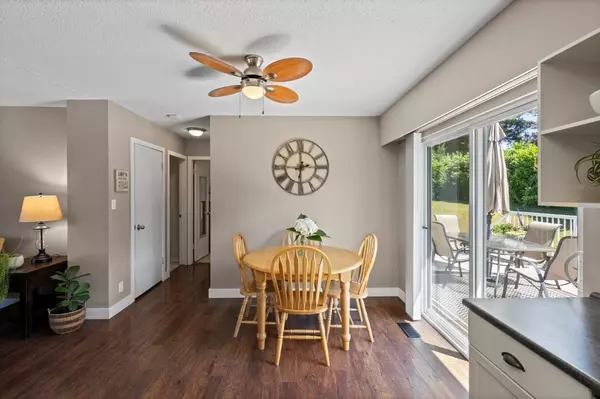 Abbotsford, BC V2S 4W3,34448 Eton CRES