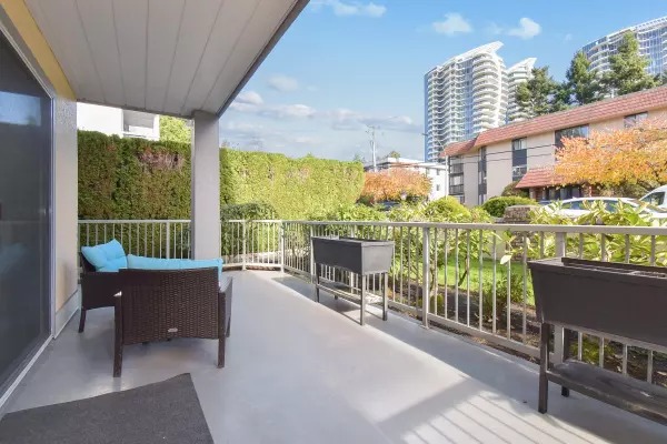 White Rock, BC V4B 3V6,1459 Blackwood ST #107