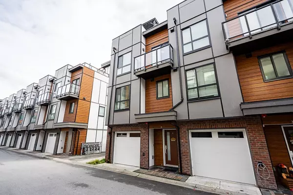 Langley, BC V3A 0L1,19760 55 AVE #31