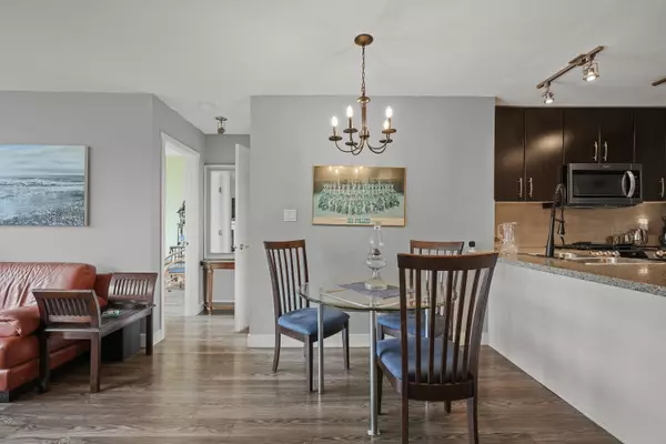 Port Moody, BC V3H 0A1,651 Nootka WAY #1602